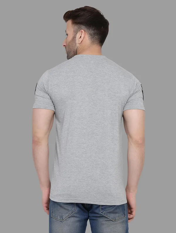Silver_Cotton_Blend_V_Neck_Half_Sleeve_T_Shirt_For_Men