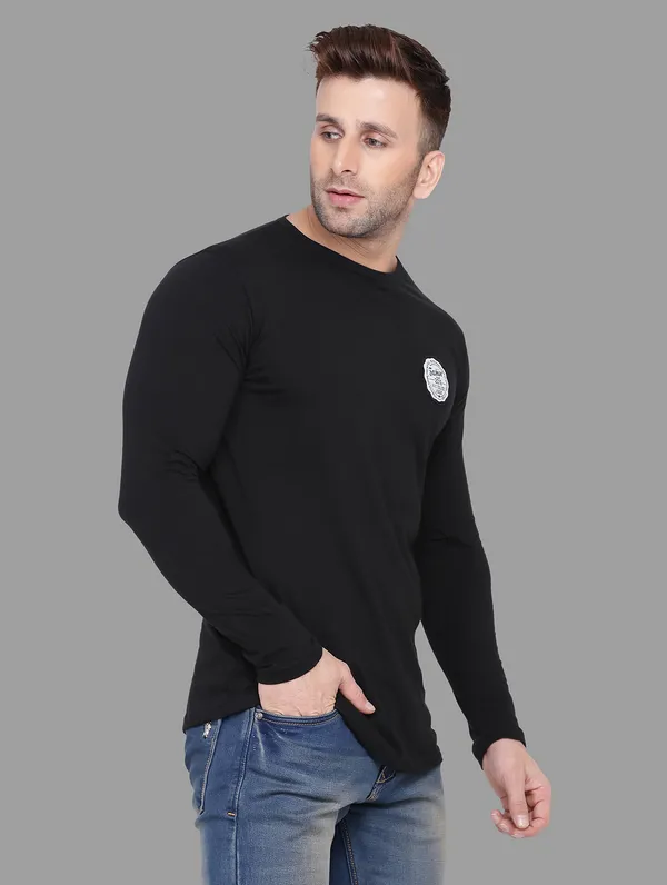 Black_Cotton_Blend_Round_Neck_Full_Sleeve_T_Shirt_For_Men