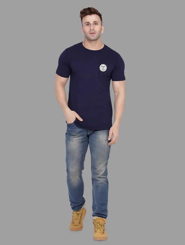 Dark_Blue_Cotton_Blend_Round_Neck_Half_Sleeve_T_Shirt_For_Men