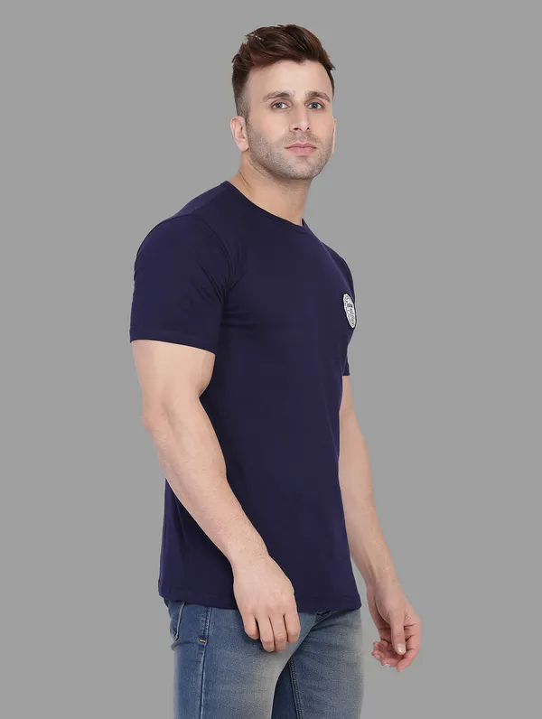 Dark_Blue_Cotton_Blend_Round_Neck_Half_Sleeve_T_Shirt_For_Men