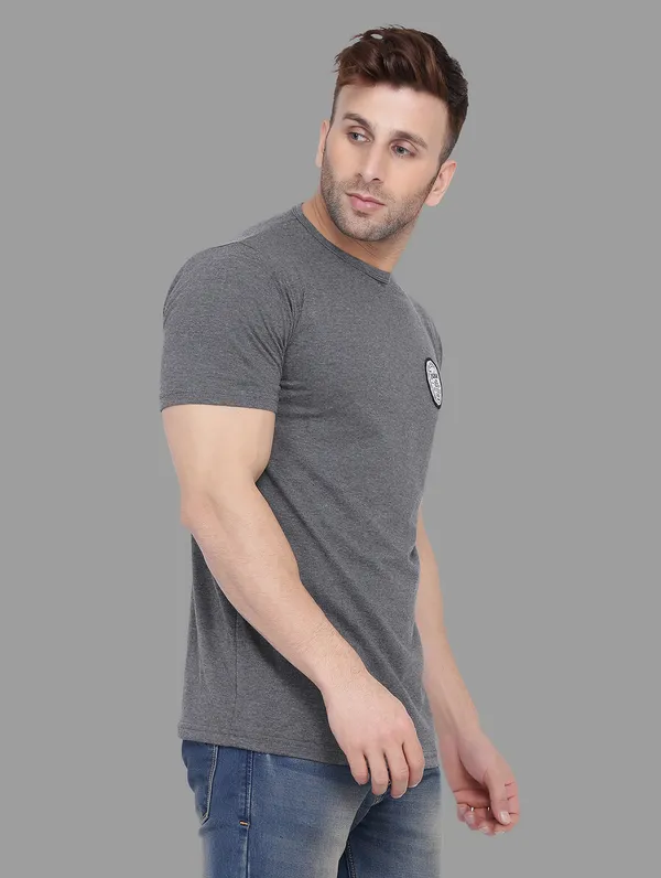 Grey_Cotton_Blend_Round_Neck_Half_Sleeve_T_Shirt_For_Men