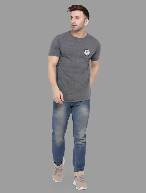 Grey_Cotton_Blend_Round_Neck_Half_Sleeve_T_Shirt_For_Men