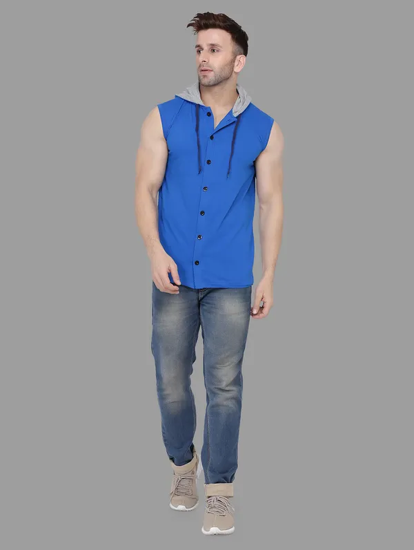 Blue_Cotton_Blend_Hooded_Neck_Sleeveless_T_Shirt_For_Men