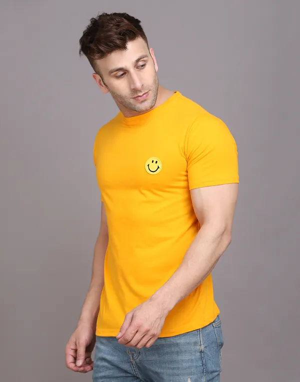 Yellow_Cotton_Blend_Round_Neck_Half_Sleeve_T_Shirt_For_Men