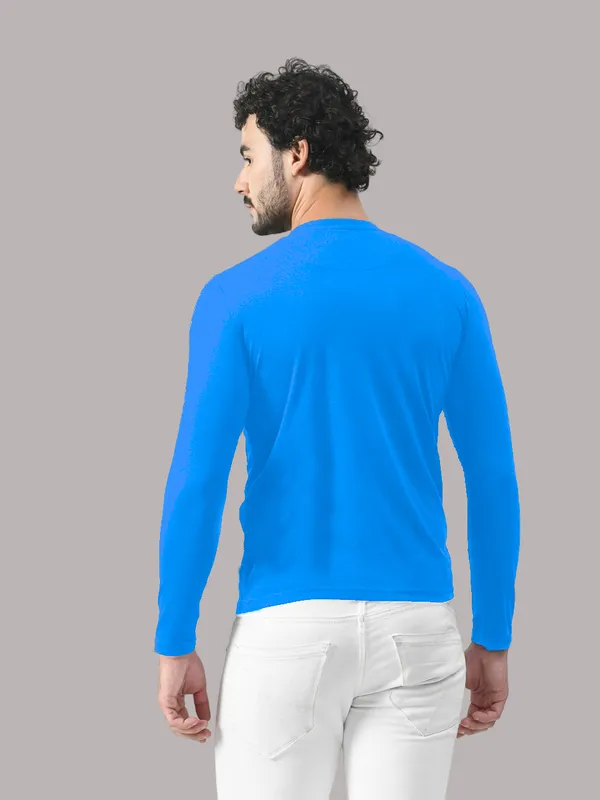 Blue_Cotton_Blend_Henley_Neck_Full_Sleeve_T_Shirt_For_Men