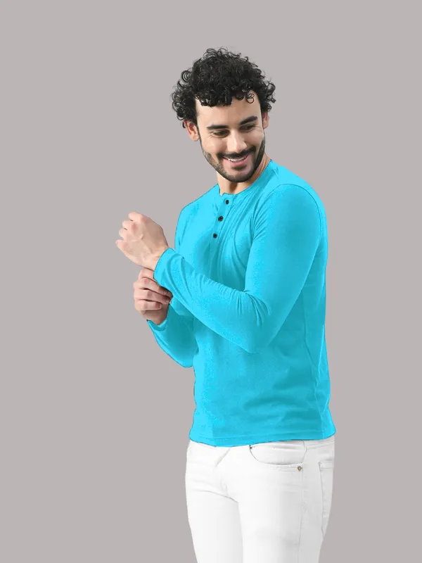 Turquoise_Cotton_Blend_Henley_Neck_Full_Sleeve_T_Shirt_For_Men