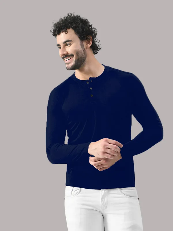 Dark_Blue_Cotton_Blend_Henley_Neck_Full_Sleeve_T_Shirt_For_Men