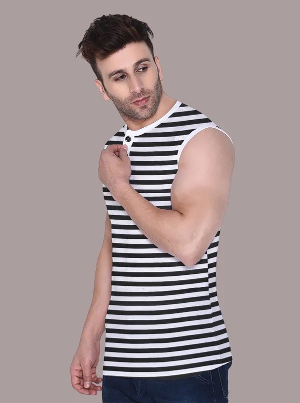 Black_Cotton_Blend_Henley_Neck_Sleeveless_T_Shirt_For_Men