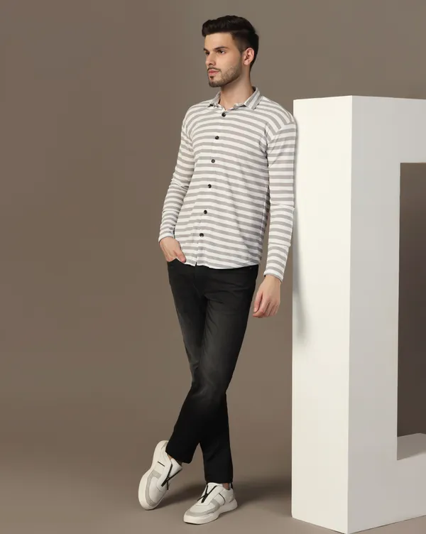 Grey_Cotton_Blend_Spread_Collar_Full_Sleeve_Shirt_For_Men
