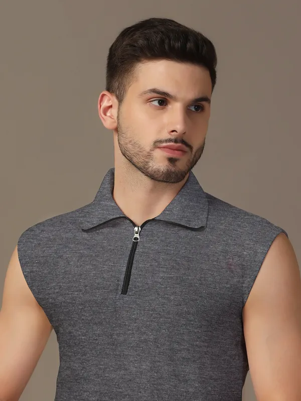 Grey_Cotton_Blend_Polo_Neck_Sleeveless_T_Shirt_For_Men