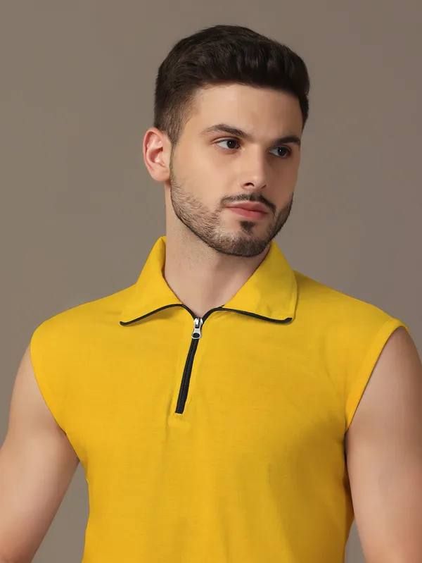 Yellow_Cotton_Blend_Polo_Neck_Sleeveless_T_Shirt_For_Men