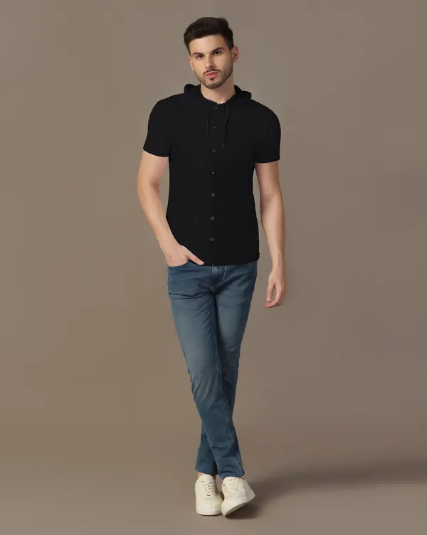 Black_Half_Sleeve_Cotton_Blend_Hooded_Neck_T-Shirt_For_Men