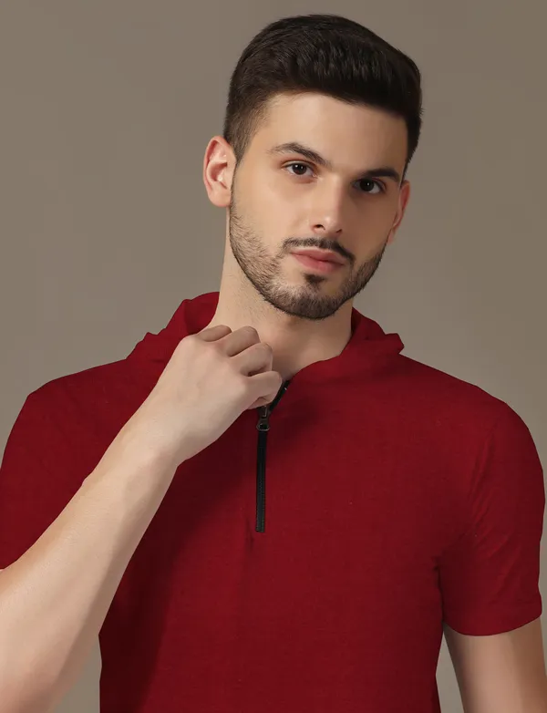 Maroon_Cotton_Blend_Hooded_Neck_Half_Sleeve_T_Shirt_For_Men