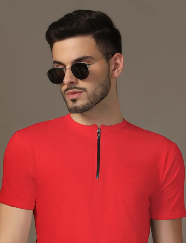 Red_Cotton_Blend_Henley_Neck_Half_Sleeve_T_Shirt_For_Men