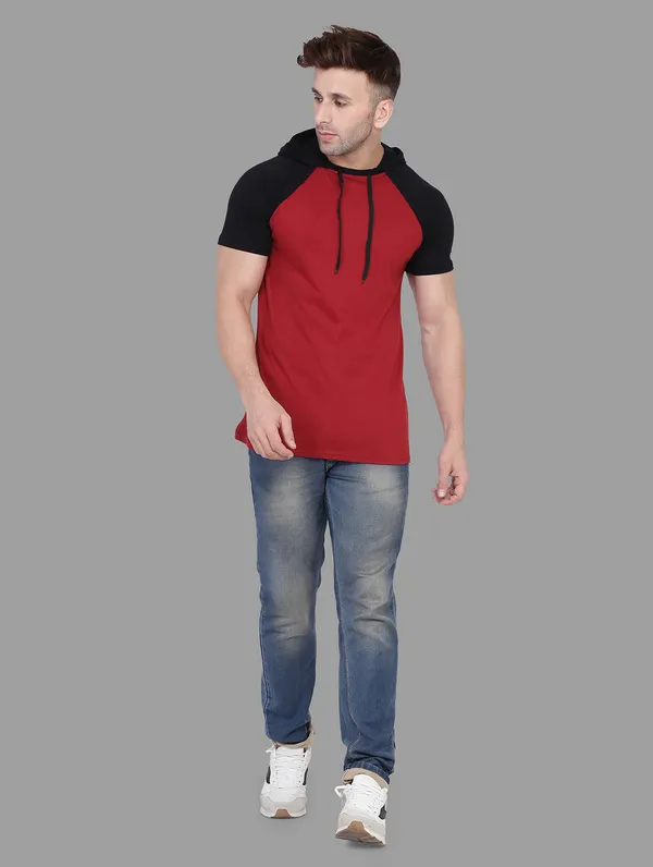 Maroon_Cotton_Blend_Hooded_Neck_Half_Sleeve_T_Shirt_For_Men