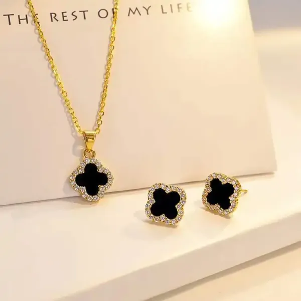 Multicolor_Studded_Necklace_Earrings_Set_Designer_Four_Leaf_Jewelry_Set_For_Women