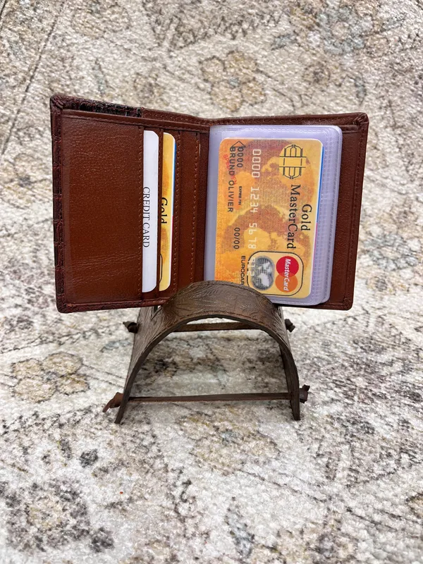 Brown_Leather_Croco_Card_Holder_For_Men_And_Women