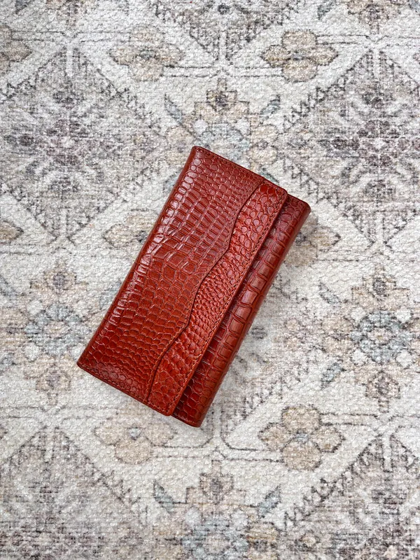 Tan_Leather_Croco_Wristlet_For_Women