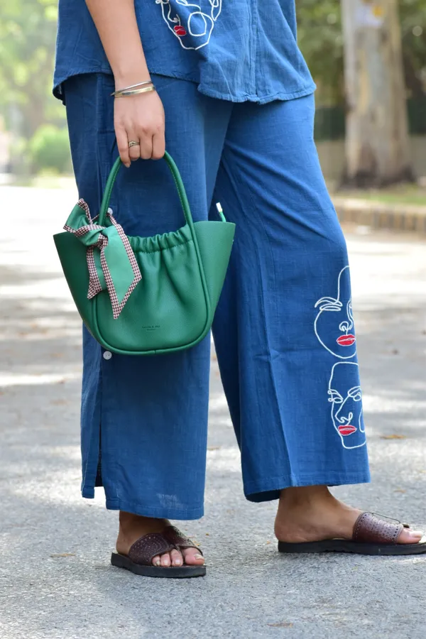 Green_Leather_Bowtique_Shoulder_Bag_For_Women