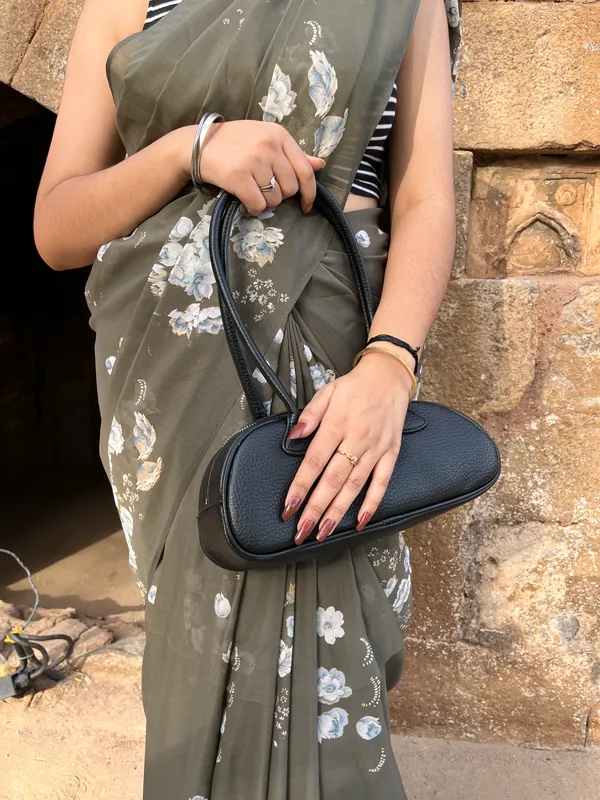Black_Leather_Pebble_Texture_Shoulder_Bag_For_Women