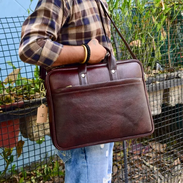 Brown_Leather_Classic_Laptop_Bag_For_Women