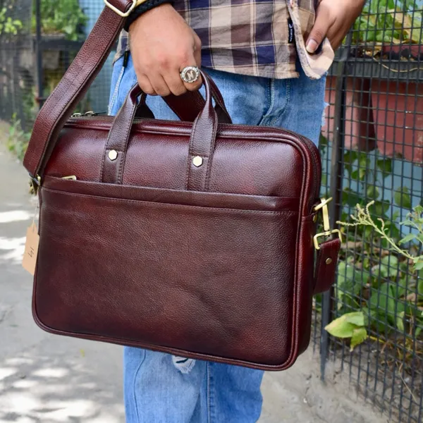 Brown_Leather_Classic_Laptop_Bag_For_Women