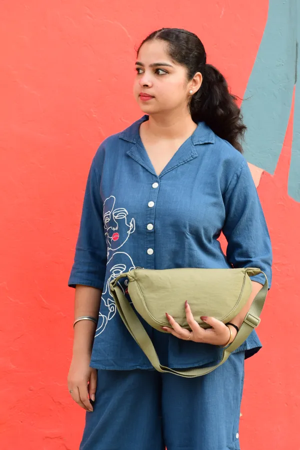Olive_Green_Leather_Halfmoon_Shoulder_Bag_For_Women