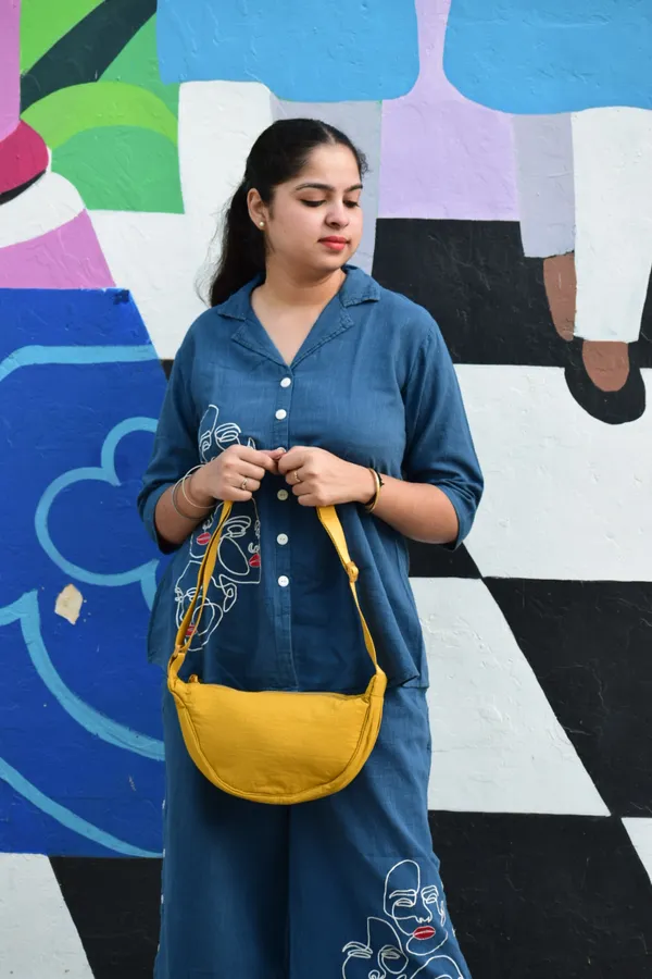 Yellow_Leather_Halfmoon_Shoulder_Bag_For_Women