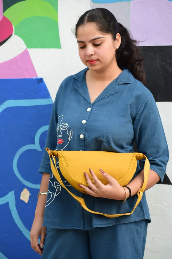 Yellow_Leather_Halfmoon_Shoulder_Bag_For_Women