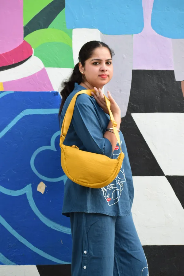 Yellow_Leather_Halfmoon_Shoulder_Bag_For_Women