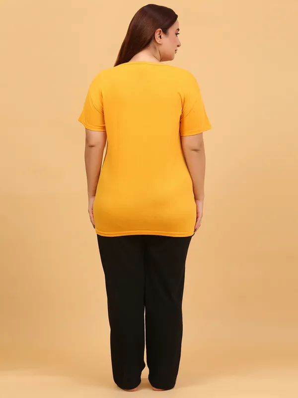 WOMEN_SHORT_TSHIRT_FLOWERS(MUSTARD)_LOWER(BLACK)