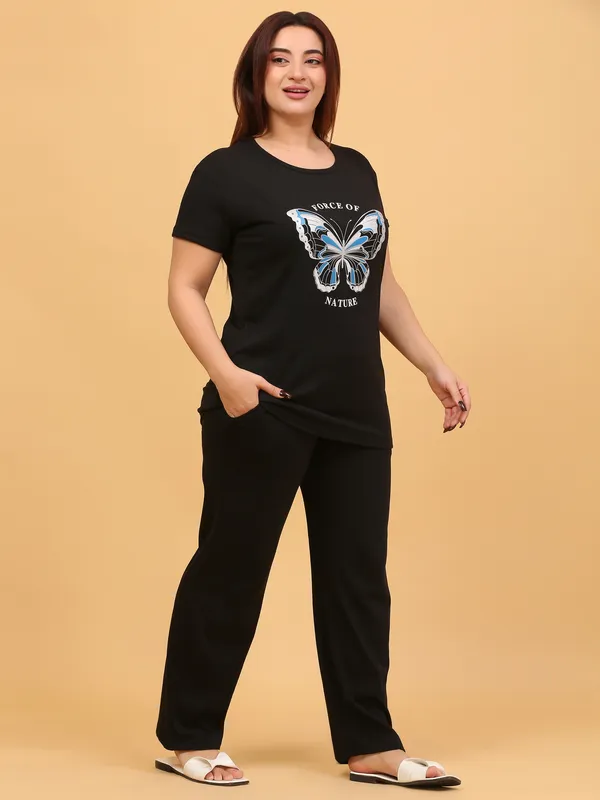 WOMEN_SHORT_TSHIRT_FORCE_(BLACK)_LOWER(BLACK)