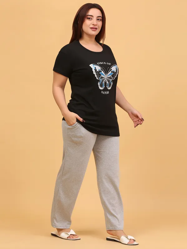 WOMEN_SHORT_TSHIRT_FORCE_(BLACK)_LOWER(GREY)