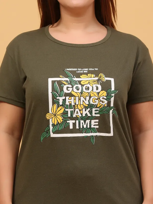 WOMEN_SHORT_TSHIRT_GOOD_THINGS(OLIVE)_LOWER(GREY)