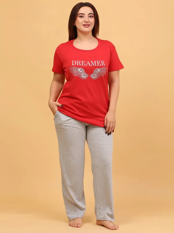 WOMEN_SHORT_TSHIRT_DREAMER(RED)_LOWER(GREY)