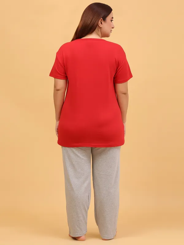 WOMEN_SHORT_TSHIRT_DREAMER(RED)_LOWER(GREY)