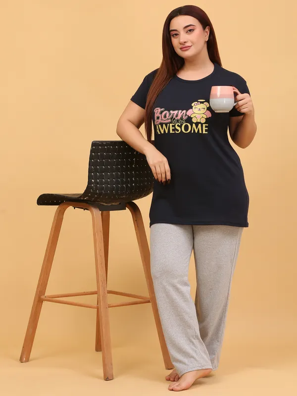WOMEN_SHORT_TSHIRT_BORN(BLACK)_LOWER(GREY)