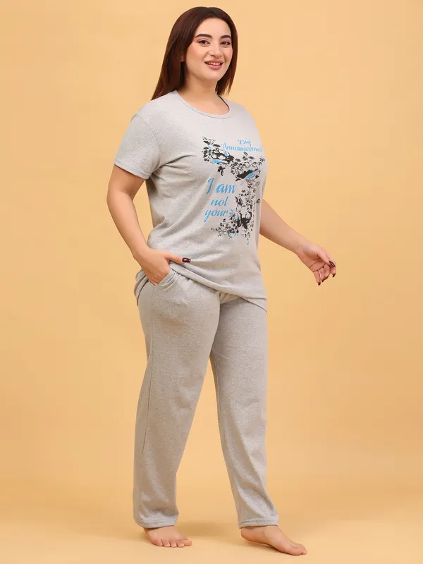 WOMEN_SHORT_TSHIRT_I_AM_NOT_YOURS_(GREY)_LOWER(GREY)