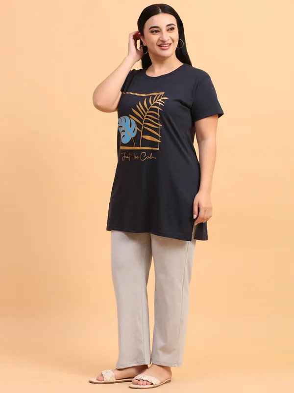 WOMEN_LONG_TSHIRT_LEAF_(NAVY)_LOWER(BLACK)