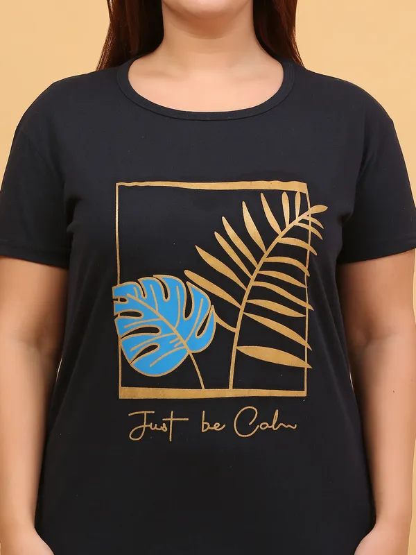 WOMEN_SHORT_TSHIRT_LEAF_(NAVY)