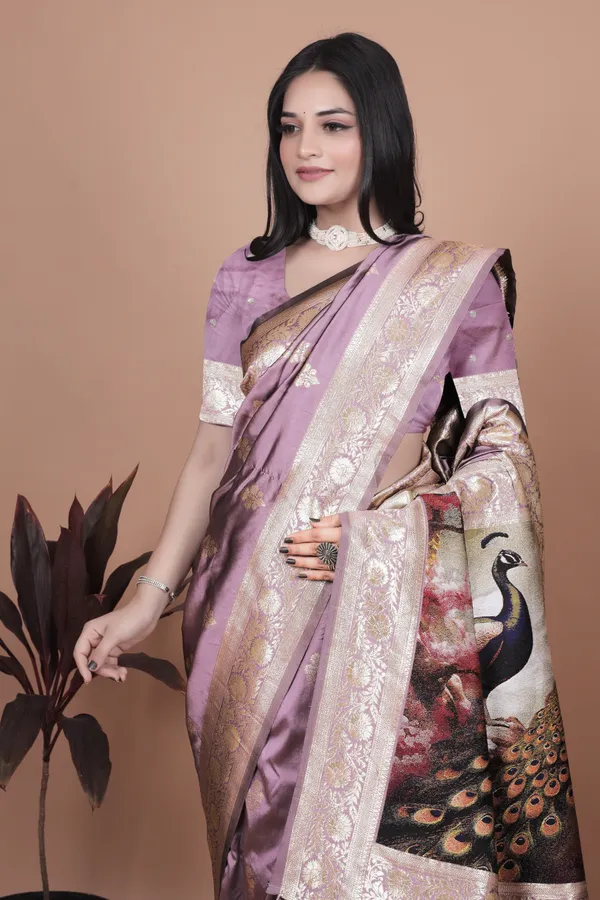 Lavender_Banarasi_Silk_Saree_With_Majestic_Peacock_Motif_Pallu_For_Women