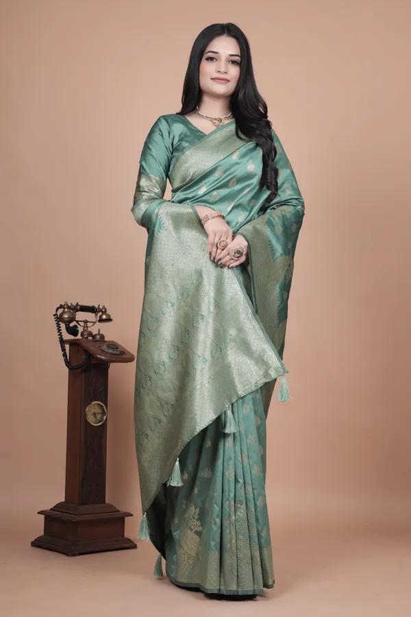 Mint_Green_Elegant_Banarasi_Silk_Saree_With_Zari_Weaving__For_Women
