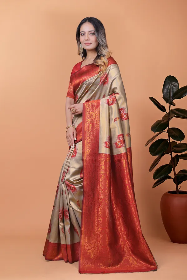 Beige_Gold_Elegant_Banarasi_Silk_Saree_With_Rich_Zari_Work_And_Contrast_Blouse_Piece_For_Women