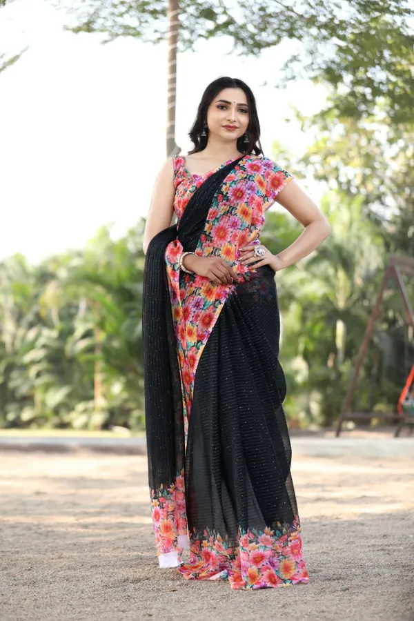 Black_Linen_Urban_Blossom_Modern_Saree_with_Digital_Floral_Design_For_Women