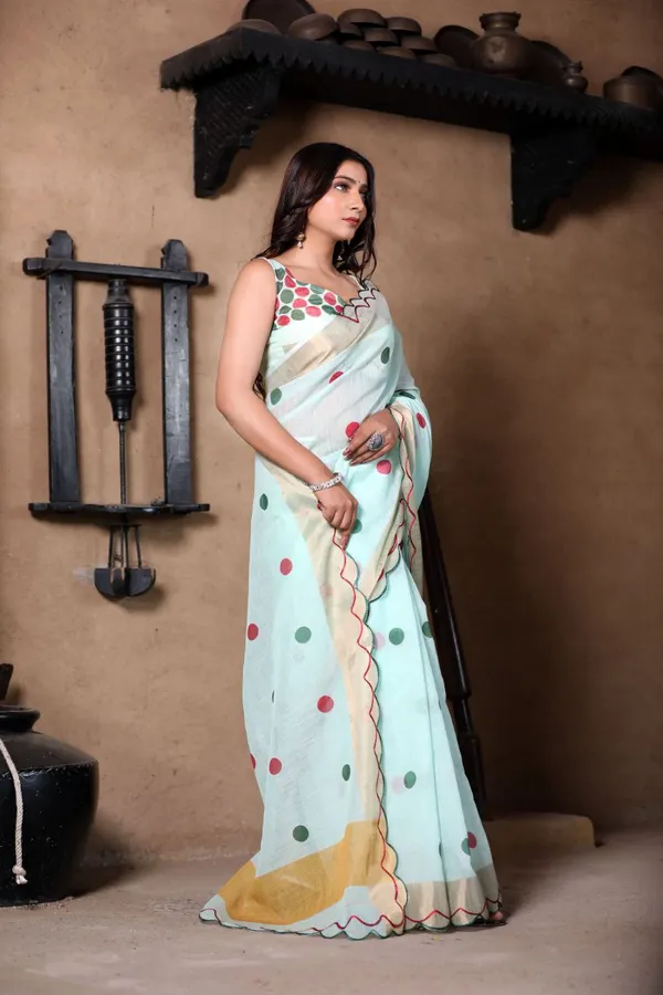 Green_Linen_Petal_Play_Lightweight_Saree_with_Trendy_Bloom_Patterns_For_Women