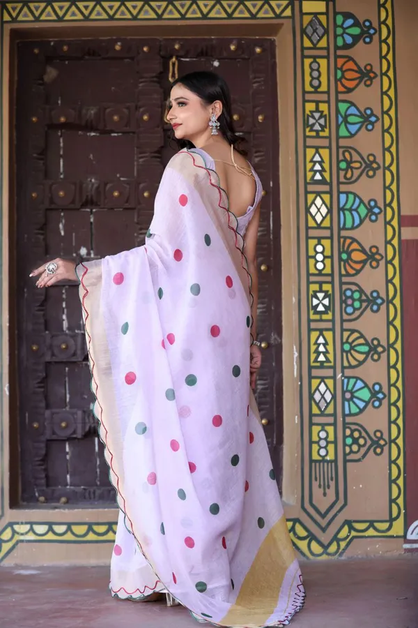 Lavender__Linen_Petal_Play_Lightweight_Saree_with_Trendy_Bloom_Patterns_For_Women