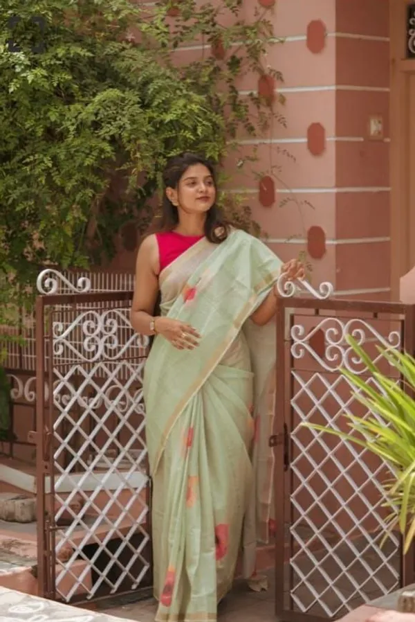 Green_Linen_Floral_Design_Wear_Saree_With_Unstitched_Blouse_For_Women