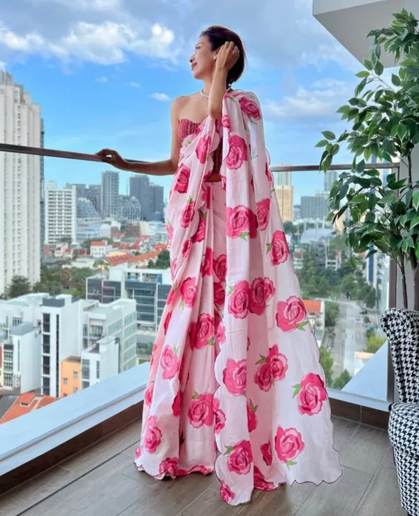 Pink_Linen_Rosette_Flow_Floral-Printed_Saree_For_Women