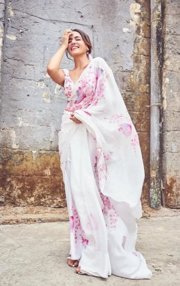 White_Linen_Phoolwari_Whisper_Lightweight_Drape_with_Bloom_Print_For_Women
