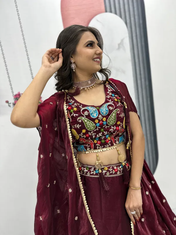 Maroon_Heavy_Embroidery_Thread_&_Sequence_Work_With_Fancy_Latakan_Lehenga_For_Women